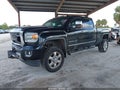 2018 GMC Sierra — photo 2 of 16 | VIN 1GT12UEY6JF161164