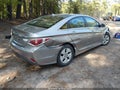 2012 Hyundai Sonata Hybrid — photo 4 of 16 | VIN KMHEC4A48CA020870