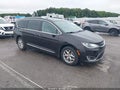 2017 Chrysler Pacifica — photo 1 of 17 | VIN 2C4RC1EG6HR729471
