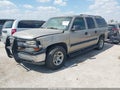 2001 Chevrolet Suburban — photo 2 of 11 | VIN 3GNEC16T81G202819