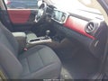 2021 Toyota Tacoma — photo 5 of 16 | VIN 5TFAZ5CNXMX099132