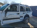 2001 Chevrolet Tahoe — photo 6 of 11 | VIN 1GNEC13T41R200196