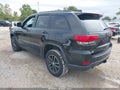 2017 Jeep Grand Cherokee — photo 3 of 16 | VIN 1C4RJFLGXHC623927