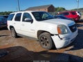 2009 GMC Yukon — photo 1 of 15 | VIN 1GKFC23069R128703