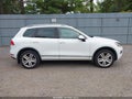 2014 Volkswagen Touareg — photo 13 of 16 | VIN WVGEF9BP2ED010981