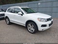2014 Volkswagen Touareg — photo 1 of 16 | VIN WVGEF9BP2ED010981