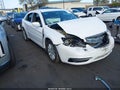 2011 Chrysler 200 — photo 1 of 11 | VIN 1C3BC4FB5BN563958