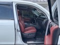 2017 Lexus LX 570 — photo 5 of 10 | VIN JTJHY7AX2H4224341