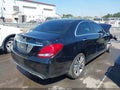 2016 Mercedes-Benz C-Class — photo 4 of 17 | VIN 55SWF4KB8GU158949