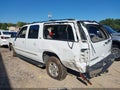 2004 Chevrolet Suburban 1500 — photo 3 of 15 | VIN 3GNFK16Z94G289372