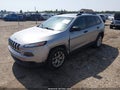 2016 Jeep Cherokee — photo 2 of 16 | VIN 1C4PJMAB1GW290095