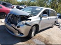 2014 Toyota Sienna — photo 2 of 15 | VIN 5TDJK3DC9ES084425