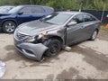 2012 Hyundai Sonata — photo 2 of 18 | VIN 5NPEB4AC4CH495956