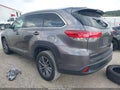 2019 Toyota Highlander — photo 3 of 17 | VIN 5TDKZRFHXKS316005