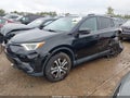 2017 Toyota RAV4 — photo 2 of 17 | VIN 2T3ZFREVXHW348393
