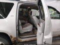 2009 Chevrolet Suburban 1500 — photo 8 of 17 | VIN 1GNFK36379R146774