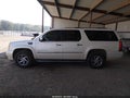 2009 Cadillac Escalade ESV — photo 14 of 18 | VIN 1GYFK26209R177126