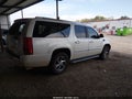 2009 Cadillac Escalade ESV — photo 4 of 18 | VIN 1GYFK26209R177126