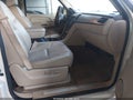 2009 Cadillac Escalade ESV — photo 5 of 18 | VIN 1GYFK26209R177126