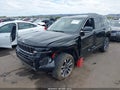 2024 Jeep Grand Cherokee — photo 2 of 15 | VIN 1C4RJHDG5R8594884