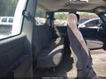 2007 Chevrolet Silverado 1500 — photo 8 of 17 | VIN 1GCEC19V57Z207197