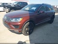 2017 Volkswagen Touareg — photo 2 of 15 | VIN WVGRF7BPXHD000838