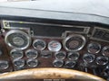 1996 Peterbilt 379 — photo 5 of 16 | VIN 1XP5DB9X1TN391378