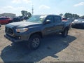 2018 Toyota Tacoma — photo 2 of 16 | VIN 3TMAZ5CN7JM064047