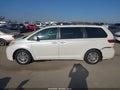 2015 Toyota Sienna — photo 14 of 17 | VIN 5TDYK3DC0FS688588