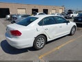 2014 Volkswagen Passat — photo 4 of 16 | VIN 1VWAT7A38EC027138