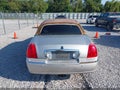 2005 Lincoln Town Car — photo 16 of 16 | VIN 1LNHM82W35Y609871