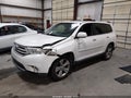 2012 Toyota Highlander — photo 2 of 17 | VIN 5TDDK3EHXCS150727