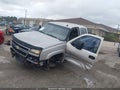 2006 Chevrolet Silverado 2500 — photo 2 of 16 | VIN 1GCHK23D16F249632