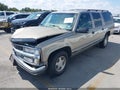 1999 Chevrolet Suburban 1500 — photo 2 of 16 | VIN 3GNEC16R2XG267579