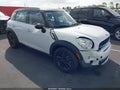 2015 Mini Countryman — photo 1 of 15 | VIN WMWZC3C57FWT06770