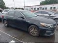 2019 Kia Optima — photo 13 of 16 | VIN 5XXGT4L39KG343295