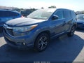 2016 Toyota Highlander — photo 2 of 16 | VIN 5TDKKRFHXGS129570