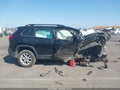 2015 Jeep Cherokee — photo 14 of 17 | VIN 1C4PJLABXFW701356