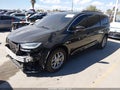 2021 Chrysler Pacifica — photo 2 of 22 | VIN 2C4RC1FG2MR501010