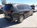 2021 Chrysler Pacifica — photo 4 of 22 | VIN 2C4RC1FG2MR501010
