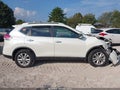 2016 Nissan Rogue — photo 13 of 16 | VIN 5N1AT2MT7GC922801