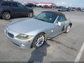 2005 BMW Z4 — photo 2 of 11 | VIN 4USBT33515LS58567