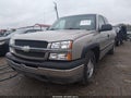 2003 Chevrolet Silverado 1500 — photo 2 of 16 | VIN 2GCEC19V031352697