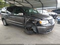 2015 Chrysler Town & Country — photo 1 of 16 | VIN 2C4RC1CG9FR610006