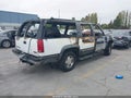 1999 GMC Suburban — photo 4 of 10 | VIN 1GKFK16R6XJ746381