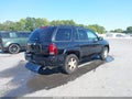2002 Chevrolet Trailblazer — photo 4 of 13 | VIN 1GNDS13S622244460