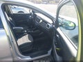 2016 Kia Sorento — photo 5 of 16 | VIN 5XYPGDA50GG160170