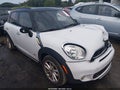 2015 Mini Countryman — photo 1 of 16 | VIN WMWZC5C52FWT37548