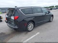 2017 Chrysler Pacifica — photo 4 of 16 | VIN 2C4RC1DG5HR796905