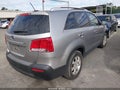 2012 Kia Sorento — photo 4 of 12 | VIN 5XYKT3A63CG303213